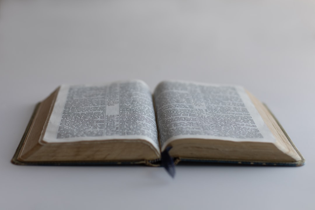Przypowieści Jezusa w Biblii – jak je rozumieć?